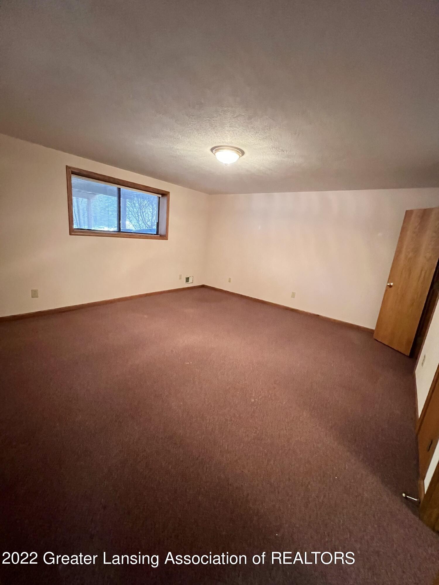 2557 Dustin Road Okemos, MI 48864 - Photo 34 of 53 BEDROOM 6