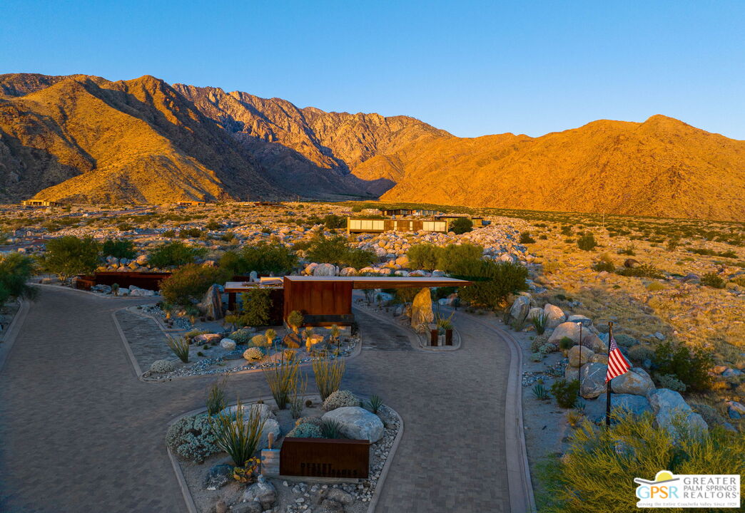 2127 Morning Vista Drive Palm Springs, CA 92262 - Photo 4 of 13 a view of a terrace with couches and wooden floor