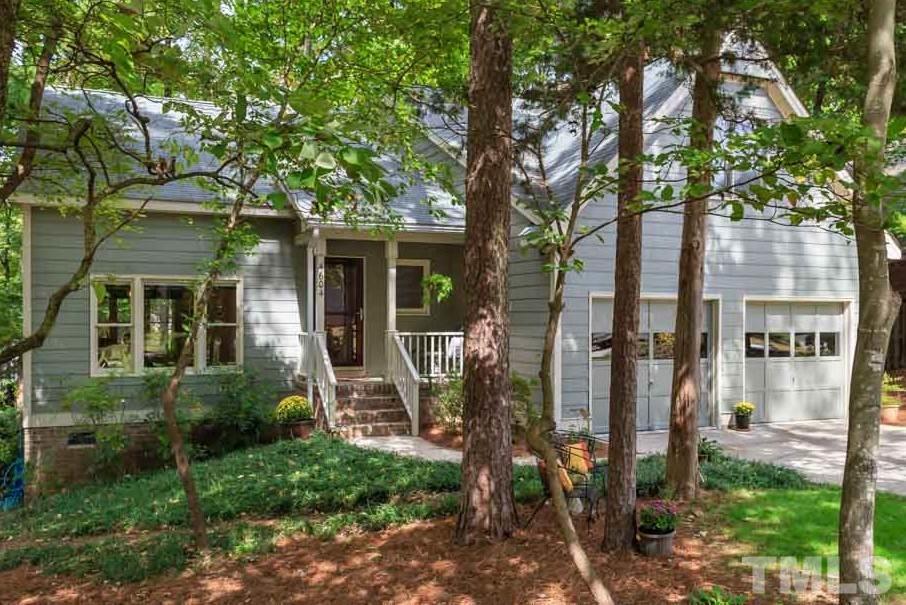 4604 Thendara Way Raleigh, NC 27612 - Photo 3 of 25 Gallery Image 3