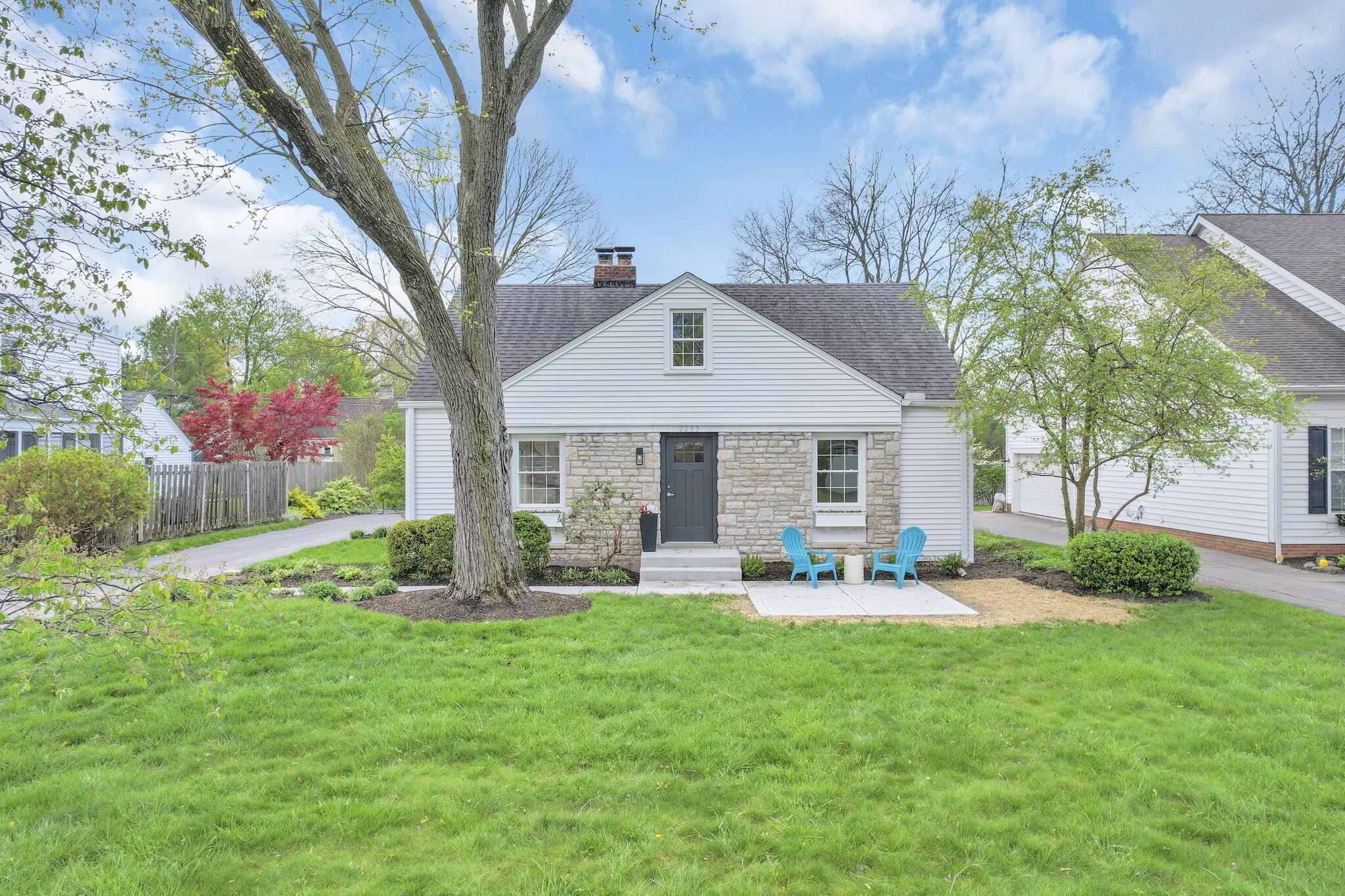 2203 Ridgeview Road Columbus, OH 43221 - Photo 54 of 60 Front of house