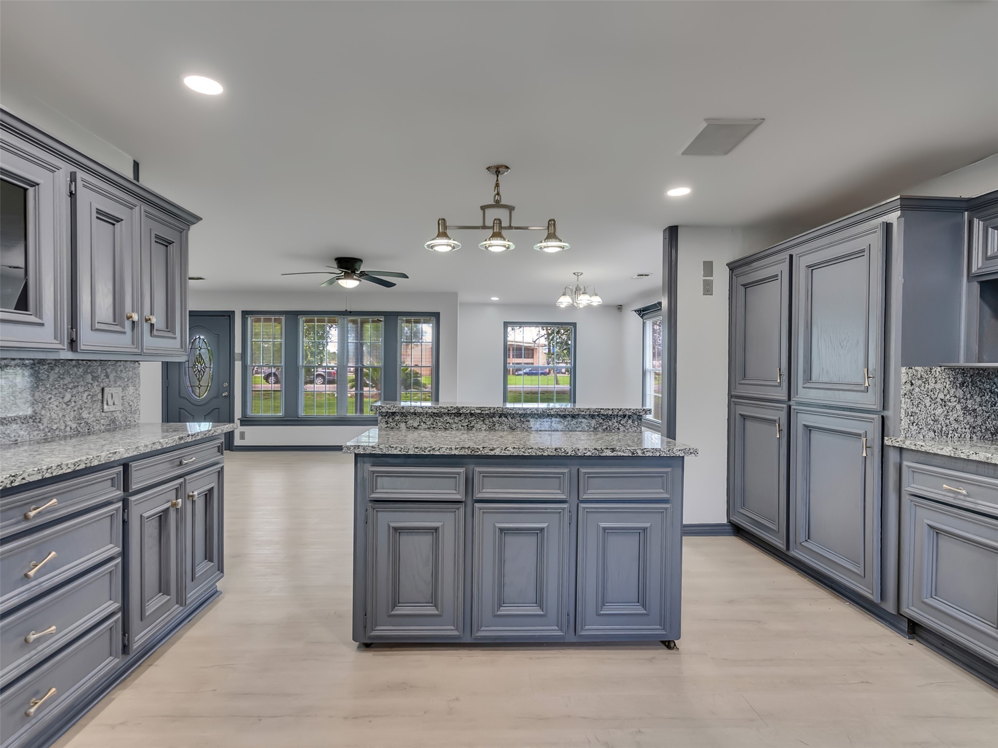 2000 Bob Smith Road Baytown, TX 77521 - Photo 9 of 40