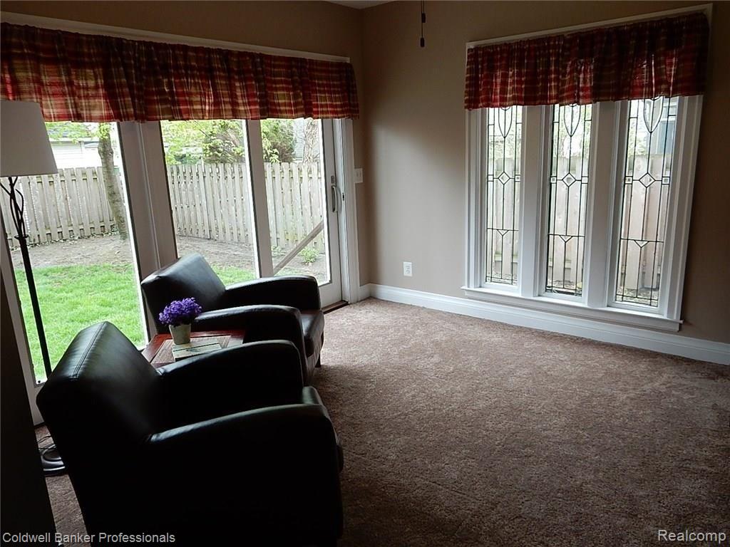1310 Bishop Road Grosse Pointe, MI 48230 - Photo 11 of 25 DSCN4717.JPG