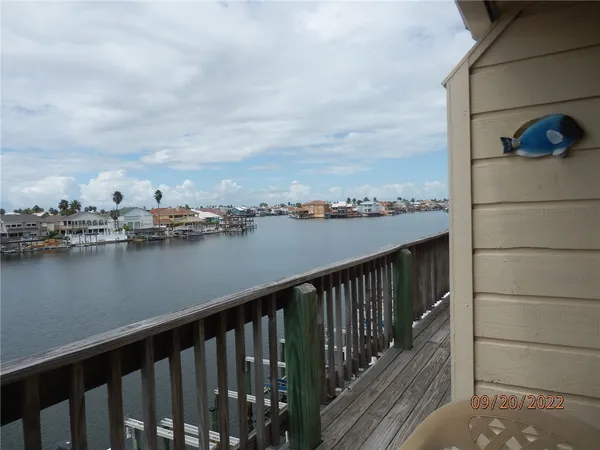 $1,300 | 15425 Fortuna Bay Drive, Unit 310, Corpus Christi, TX 78418