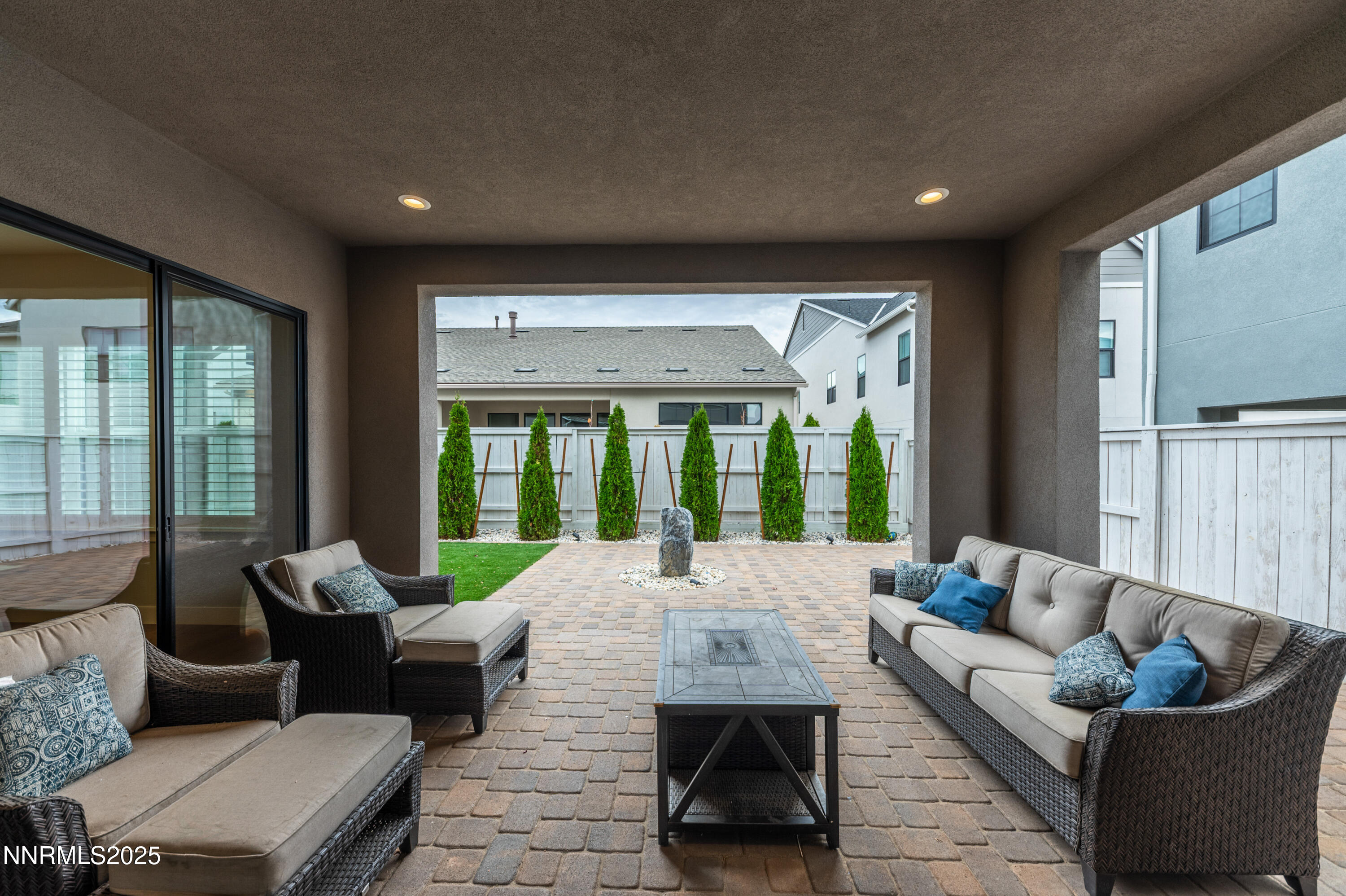 5453 Side Saddle Trail Reno, NV 89511 - Photo 31 of 33 a living room with furniture and a large window