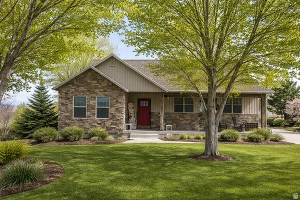 $500,000 | 3147 South Vernal Avenue, Vernal, UT 84078