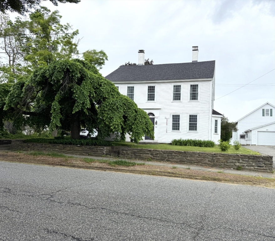 82 Petersham Road Hardwick, MA 01037 - Photo 2 of 40