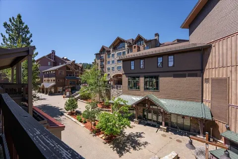$569,000 | 2000 North Village Drive, Unit 318, Truckee, CA 96161