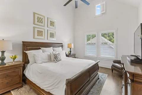 $1,349,900 | 916 Montrose Avenue, Unit A, Nashville, TN 37204