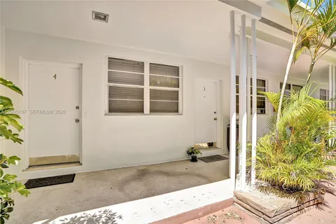 $1,199,000 | 7710 Carlyle Avenue, Miami Beach, FL 33141