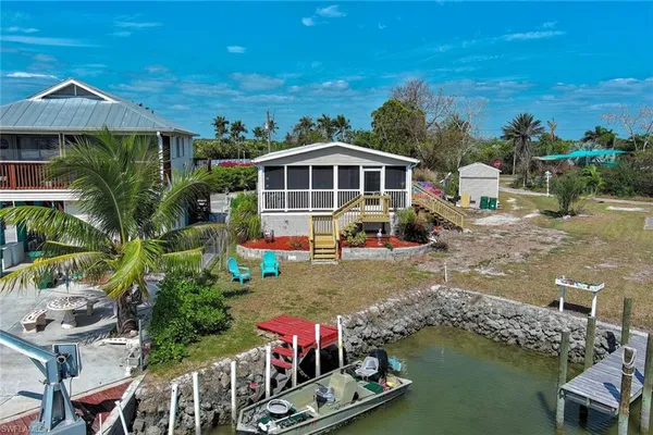 $295,000 | 177 South Lopez Lane, Chokoloskee, FL 34138