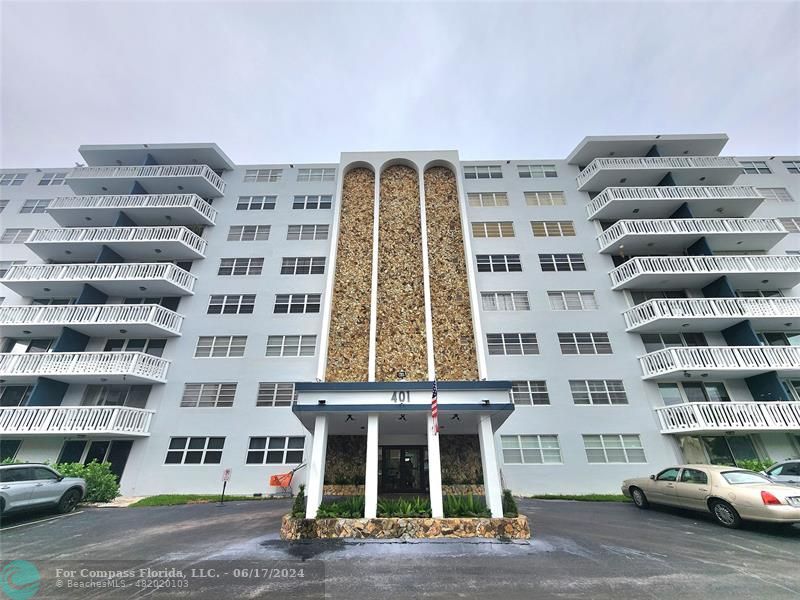 401 Northeast 14th Ave Unit 306  