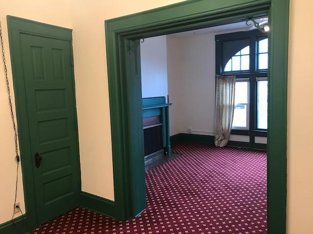 815 East Knapp Street, Unit 1 Milwaukee, WI 53202 - Photo 13 of 34 KN11