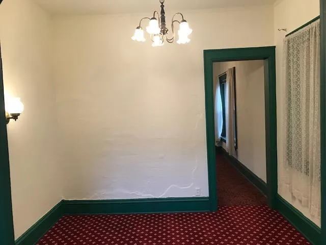 $1,200 | 815 East Knapp Street, Unit 1, Milwaukee, WI 53202