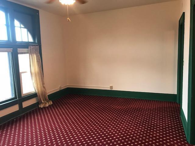 815 East Knapp Street, Unit 1 Milwaukee, WI 53202 - Photo 8 of 34 KN6