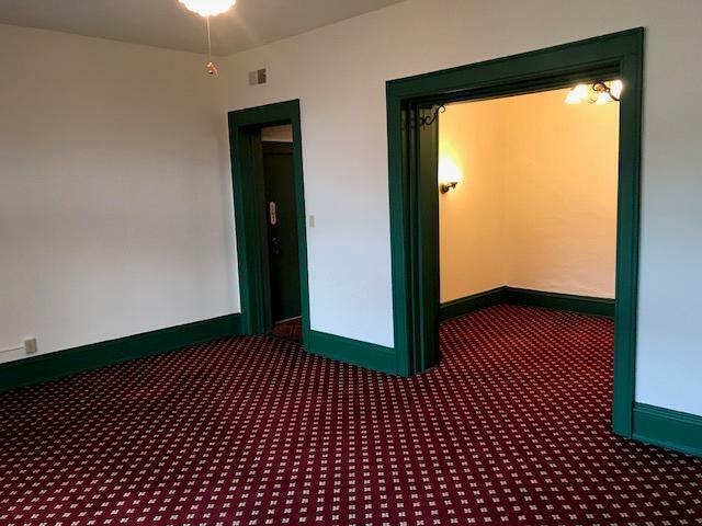 815 East Knapp Street, Unit 1 Milwaukee, WI 53202 - Photo 10 of 34 KN8