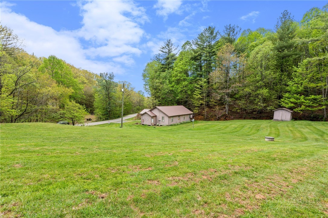 863 Paul Goodman Road Fleetwood, NC 28626 - Photo 32 of 42