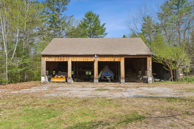 $950,000 | 248 Morse Road, Norway, ME 04268