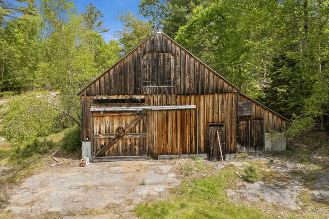 $950,000 | 248 Morse Road, Norway, ME 04268