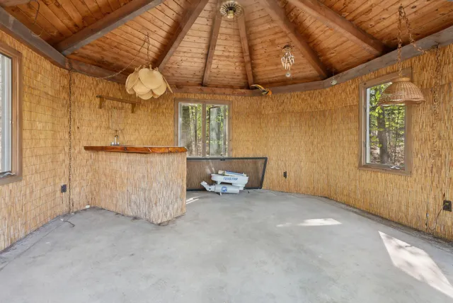 $950,000 | 248 Morse Road, Norway, ME 04268