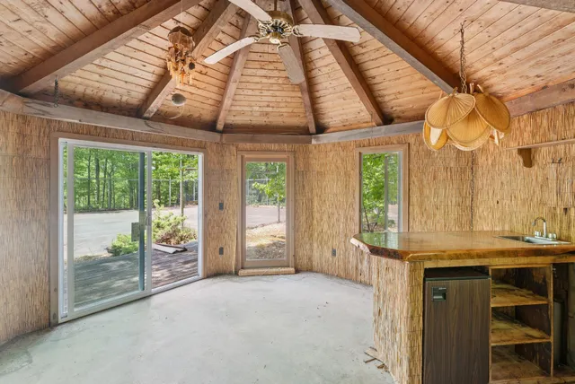 $950,000 | 248 Morse Road, Norway, ME 04268