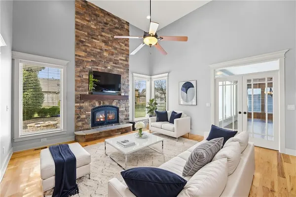 $820,000 | 22414 West 58th Street, Shawnee, KS 66226