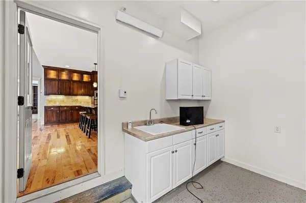 $820,000 | 22414 West 58th Street, Shawnee, KS 66226