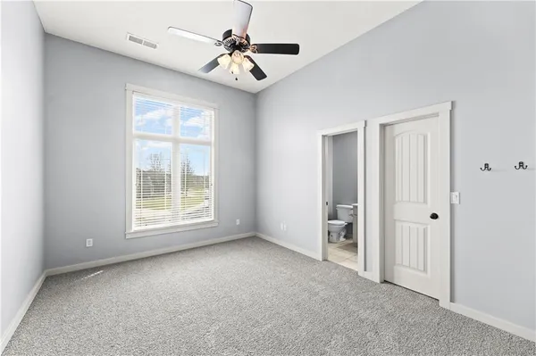 $820,000 | 22414 West 58th Street, Shawnee, KS 66226