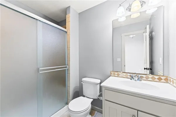 $820,000 | 22414 West 58th Street, Shawnee, KS 66226