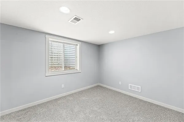 $820,000 | 22414 West 58th Street, Shawnee, KS 66226