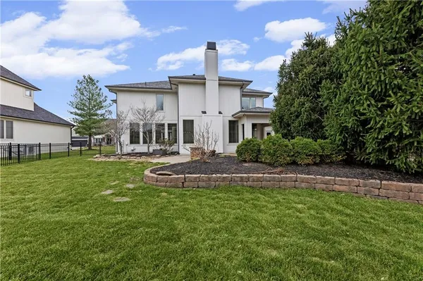 $820,000 | 22414 West 58th Street, Shawnee, KS 66226