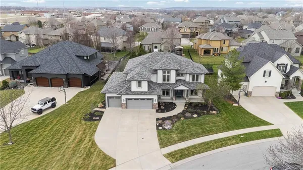 $820,000 | 22414 West 58th Street, Shawnee, KS 66226