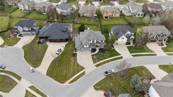$820,000 | 22414 West 58th Street, Shawnee, KS 66226