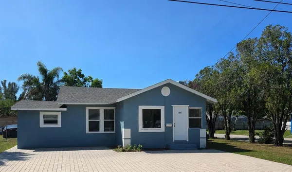 $295,000 | 1015 23rd Avenue West, Bradenton, FL 34205