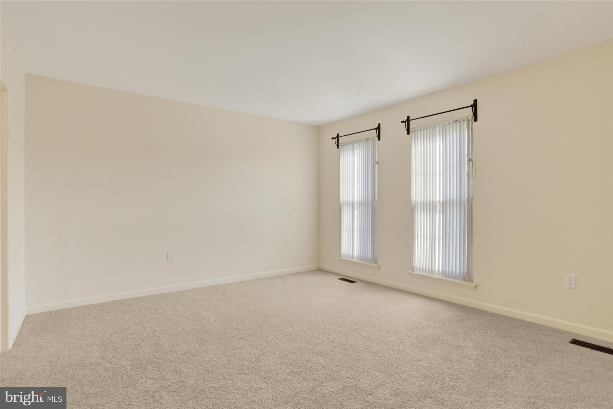 606 Lopax Road Harrisburg, PA 17112 - Photo 12 of 32 Gallery Image 12