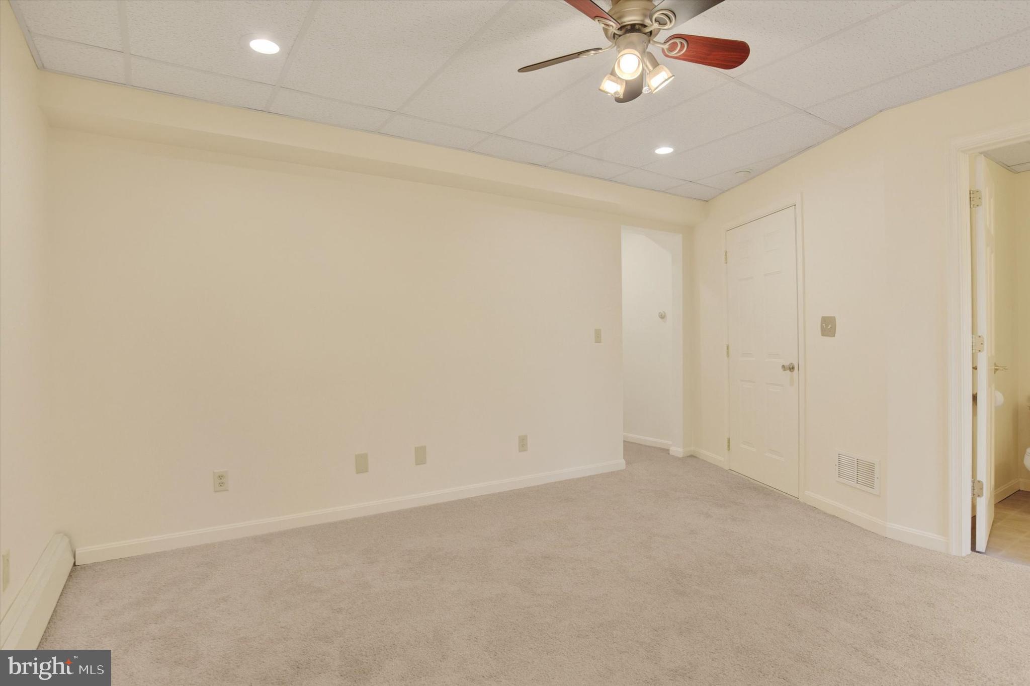 606 Lopax Road Harrisburg, PA 17112 - Photo 21 of 32 Gallery Image 21
