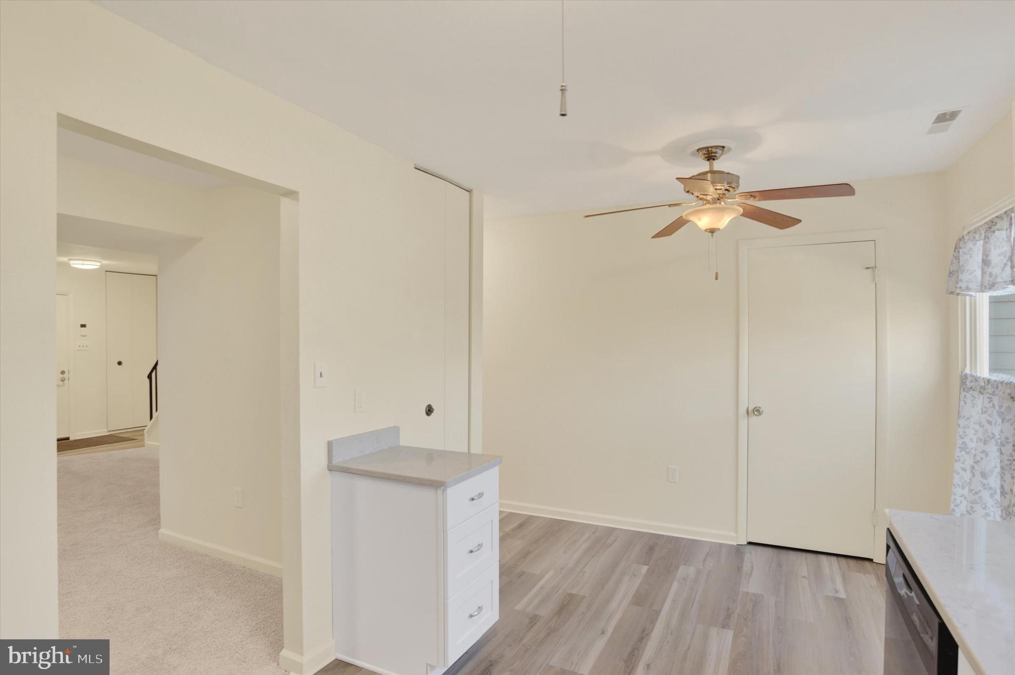 606 Lopax Road Harrisburg, PA 17112 - Photo 8 of 32 Gallery Image 8