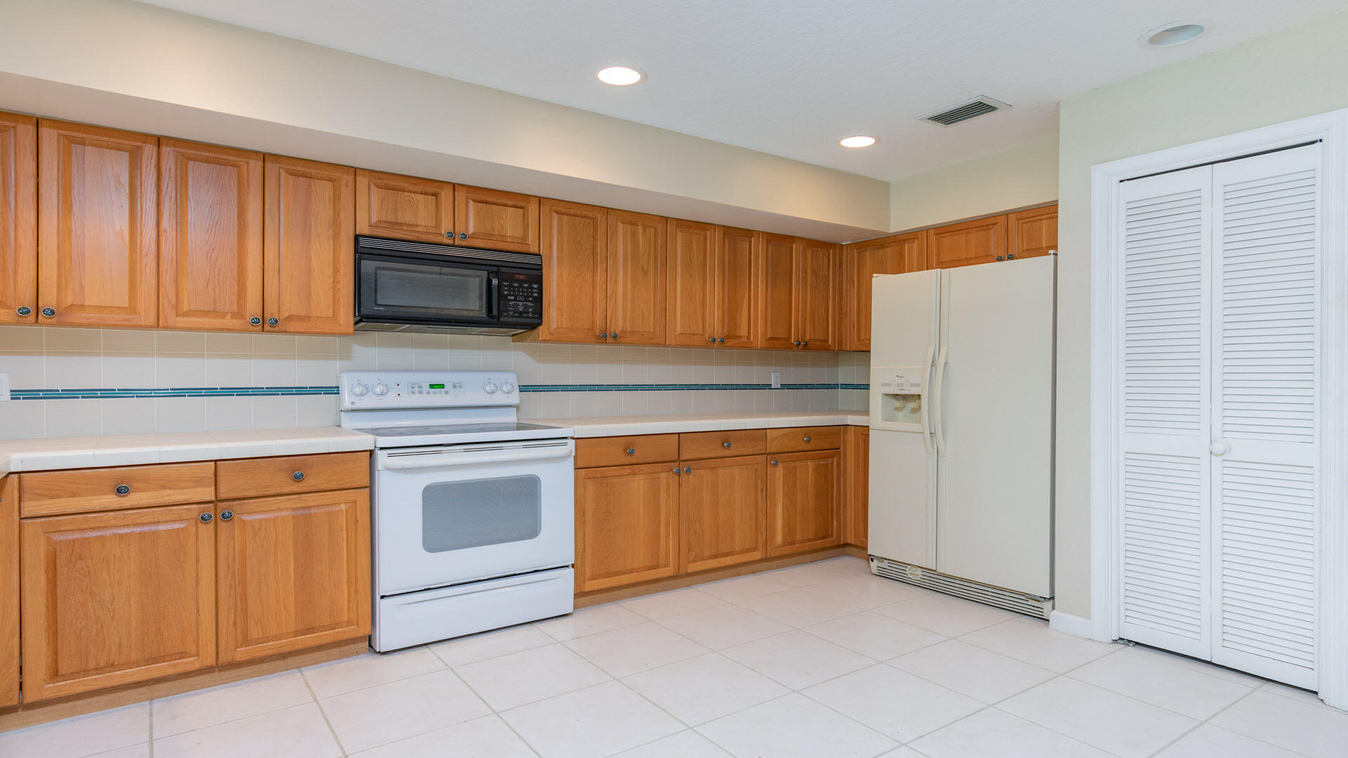 6090 Woodbury Road Boca Raton, FL 33433 - Photo 51 of 56 6090 Woodbury Road, Boca Raton_06