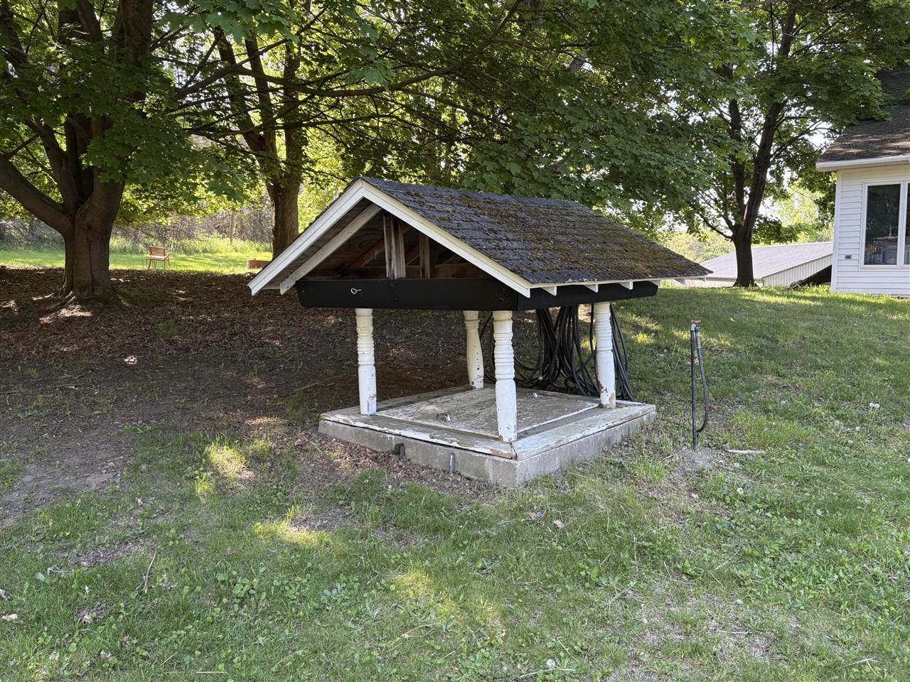 8819 Erdman Road Onekama, MI 49675 - Photo 40 of 61