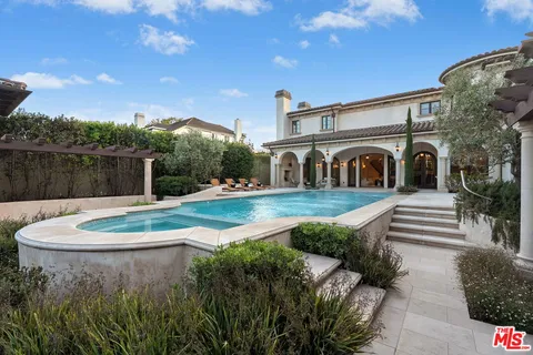 $6,795,000 | 6882 Arizona Avenue, Los Angeles, CA 90045