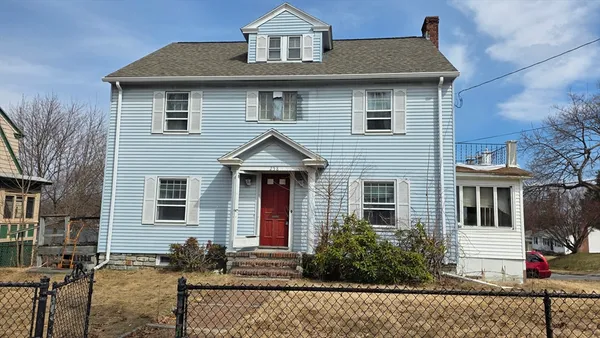 $359,900 | 258 Beverly Road, Worcester, MA 01605