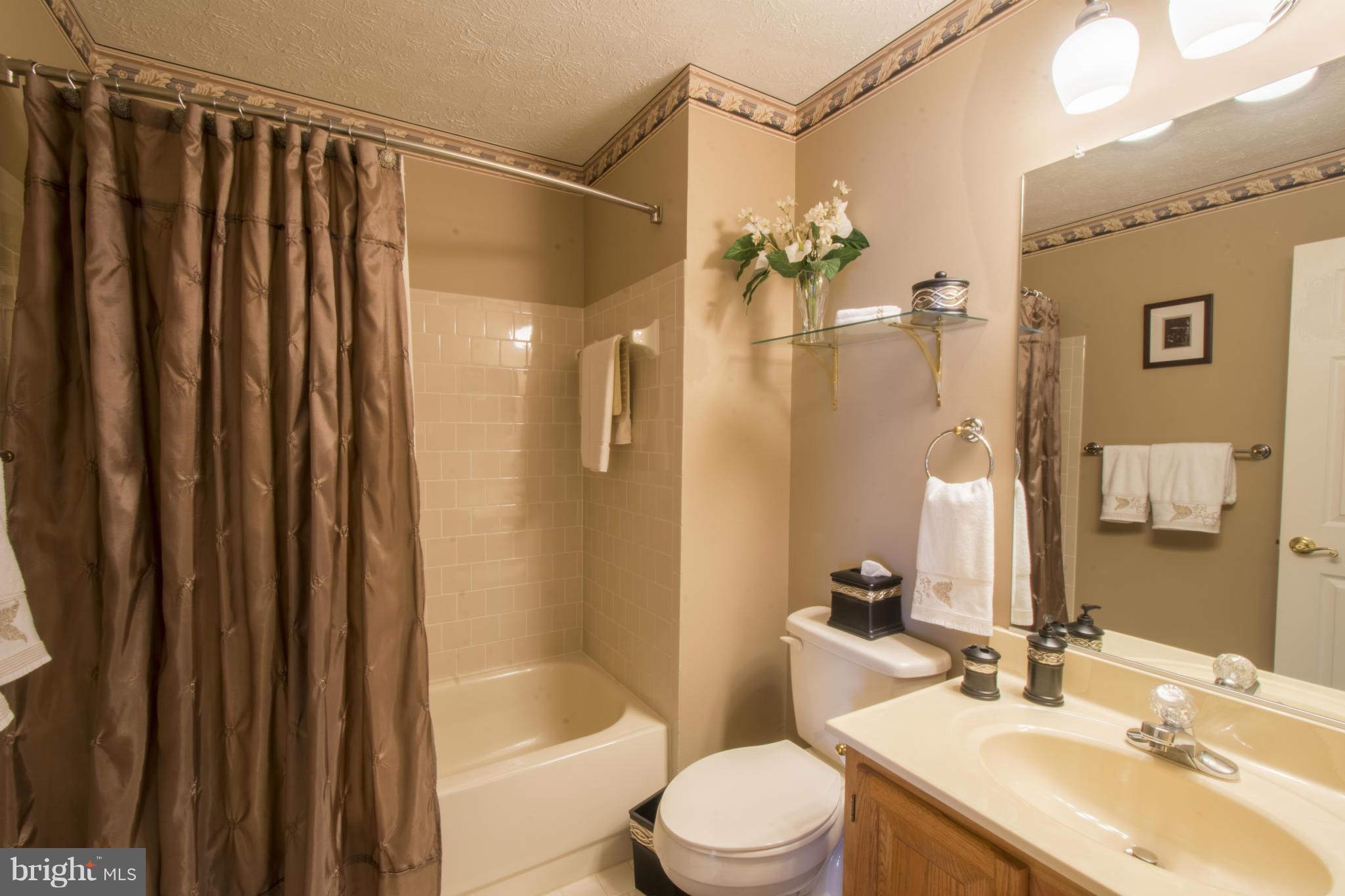 1272 Breckenridge Circle Riva, MD 21140 - Photo 24 of 30 Full Bathroom On Upper Level