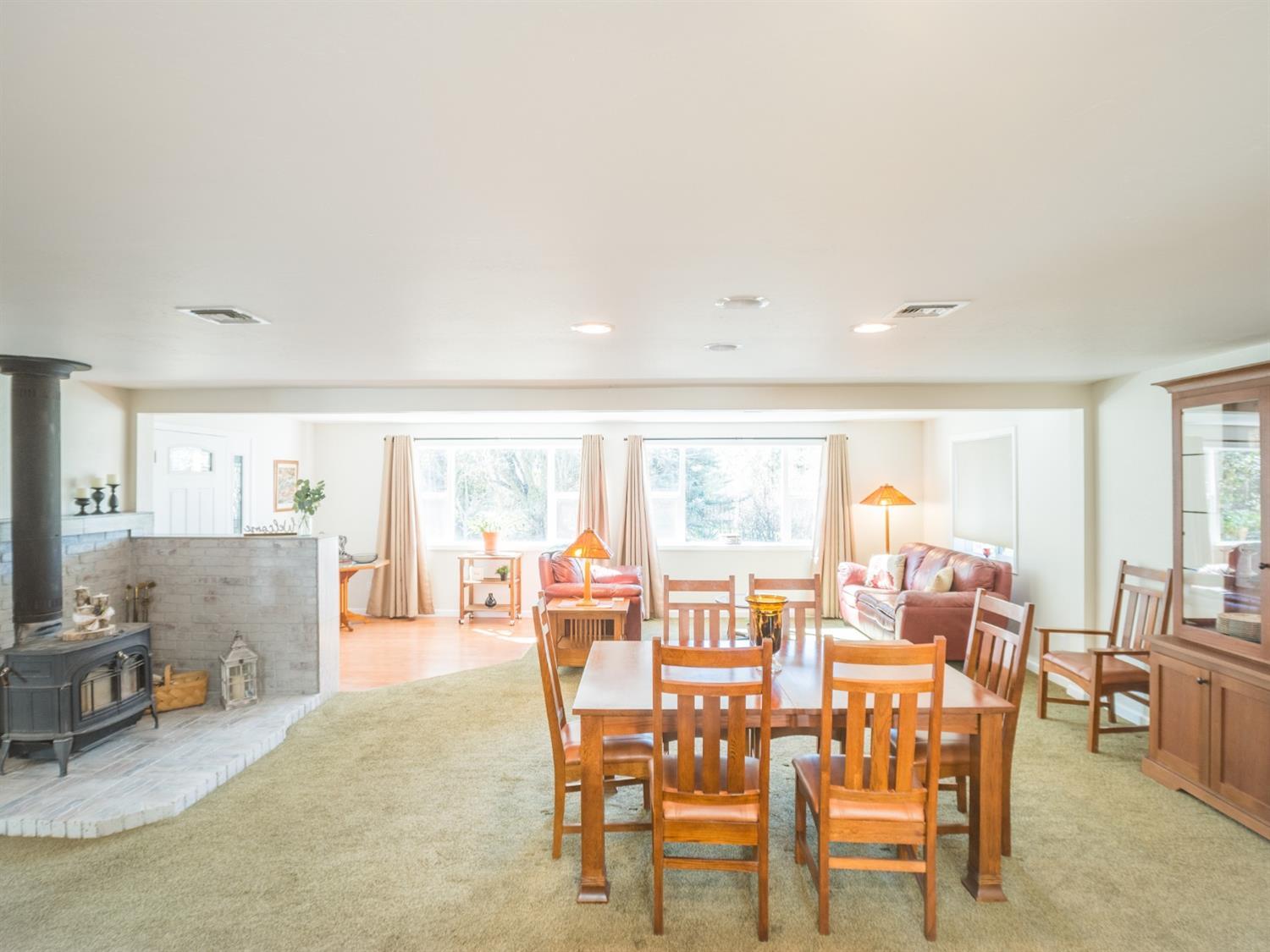 325 Haven Road Jacksonville, OR 97530 - Photo 10 of 20 Additional Photo