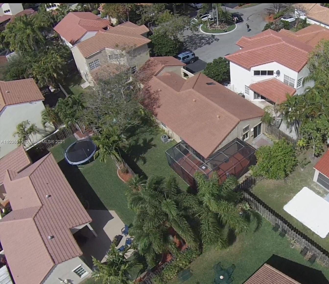 1350 Seagrape Circle Weston, FL 33326 - Photo 13 of 17