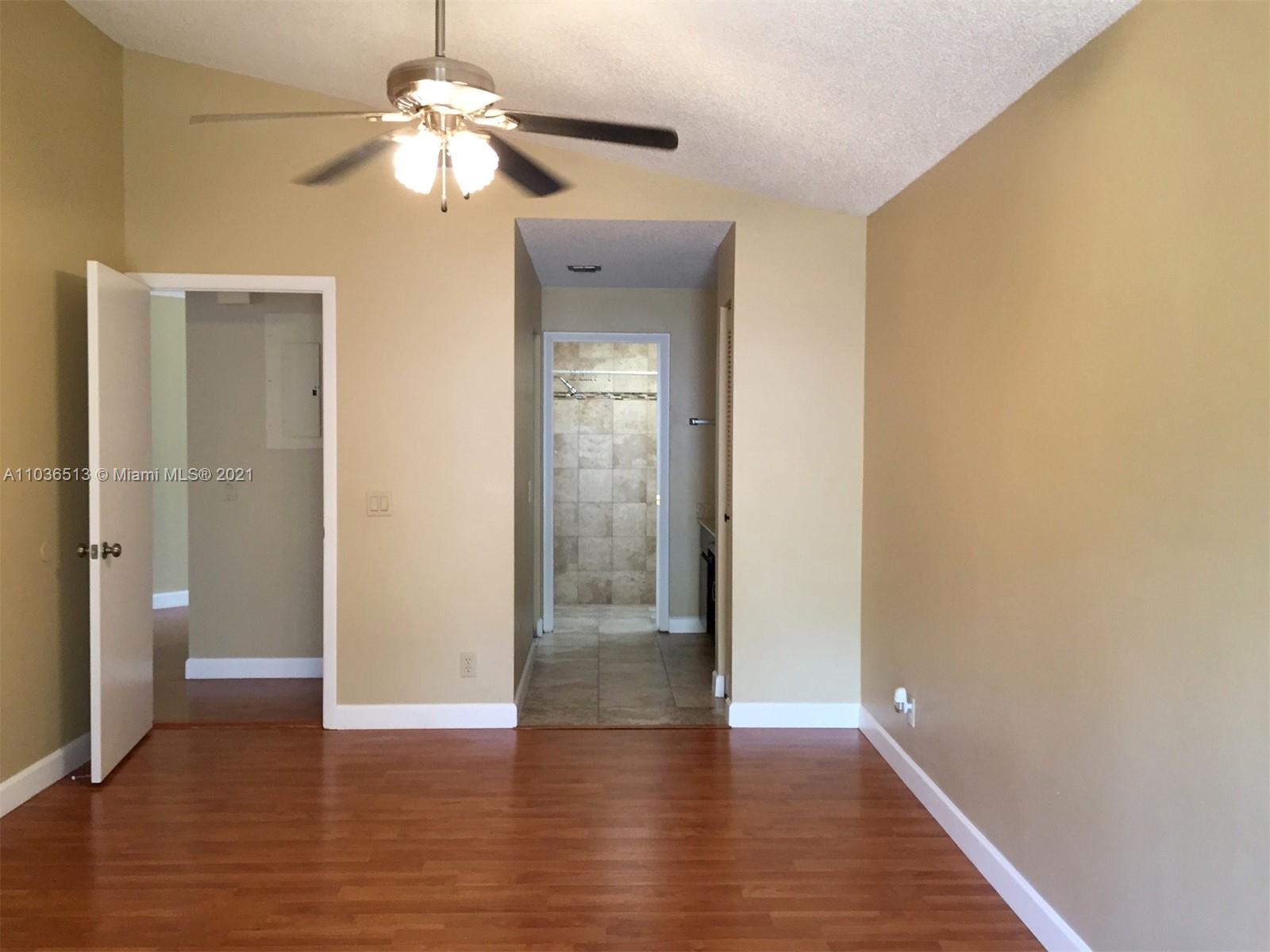 1350 Seagrape Circle Weston, FL 33326 - Photo 6 of 17