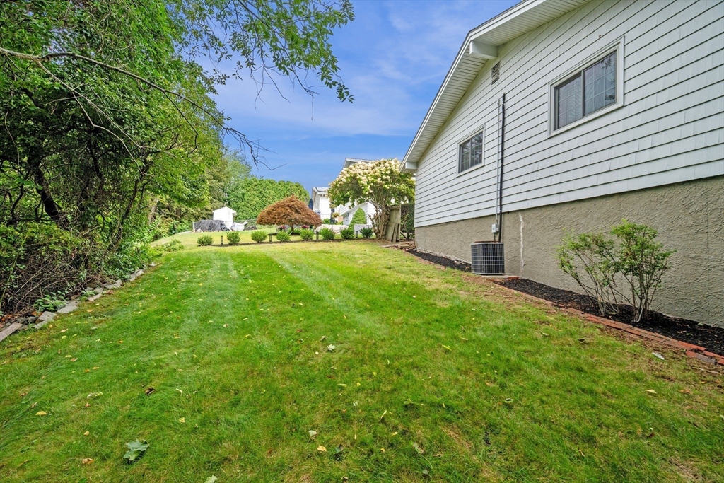 11 Mooney Road Salem, MA 01970 - Photo 39 of 42 Gallery Image 39