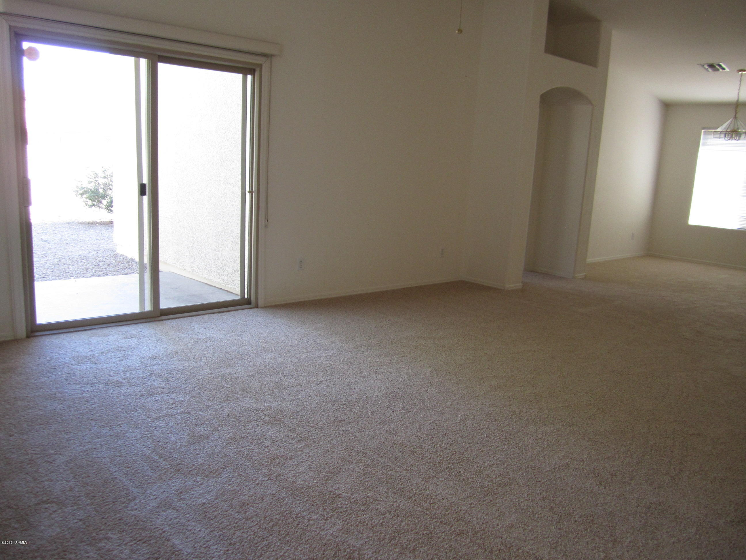 8421 South Burien Road Tucson, AZ 85747 - Photo 3 of 12