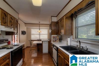 1930 Virginia Lane Bessemer, AL 35023 - Photo 6 of 36