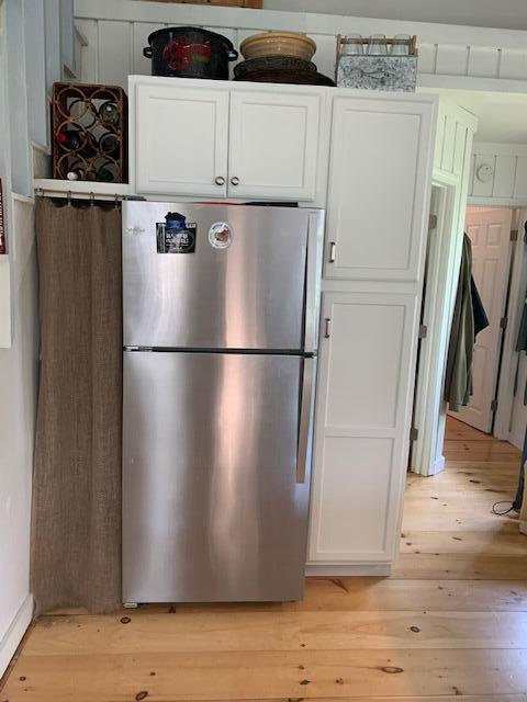 6 Perkins Road, Unit 2 Bristol, ME 04554 - Photo 6 of 17 IMG_6353