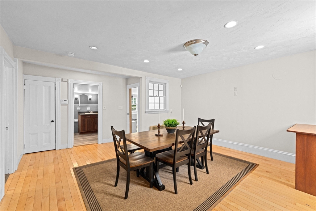 553 Center Street Hanover, MA 02339 - Photo 20 of 42