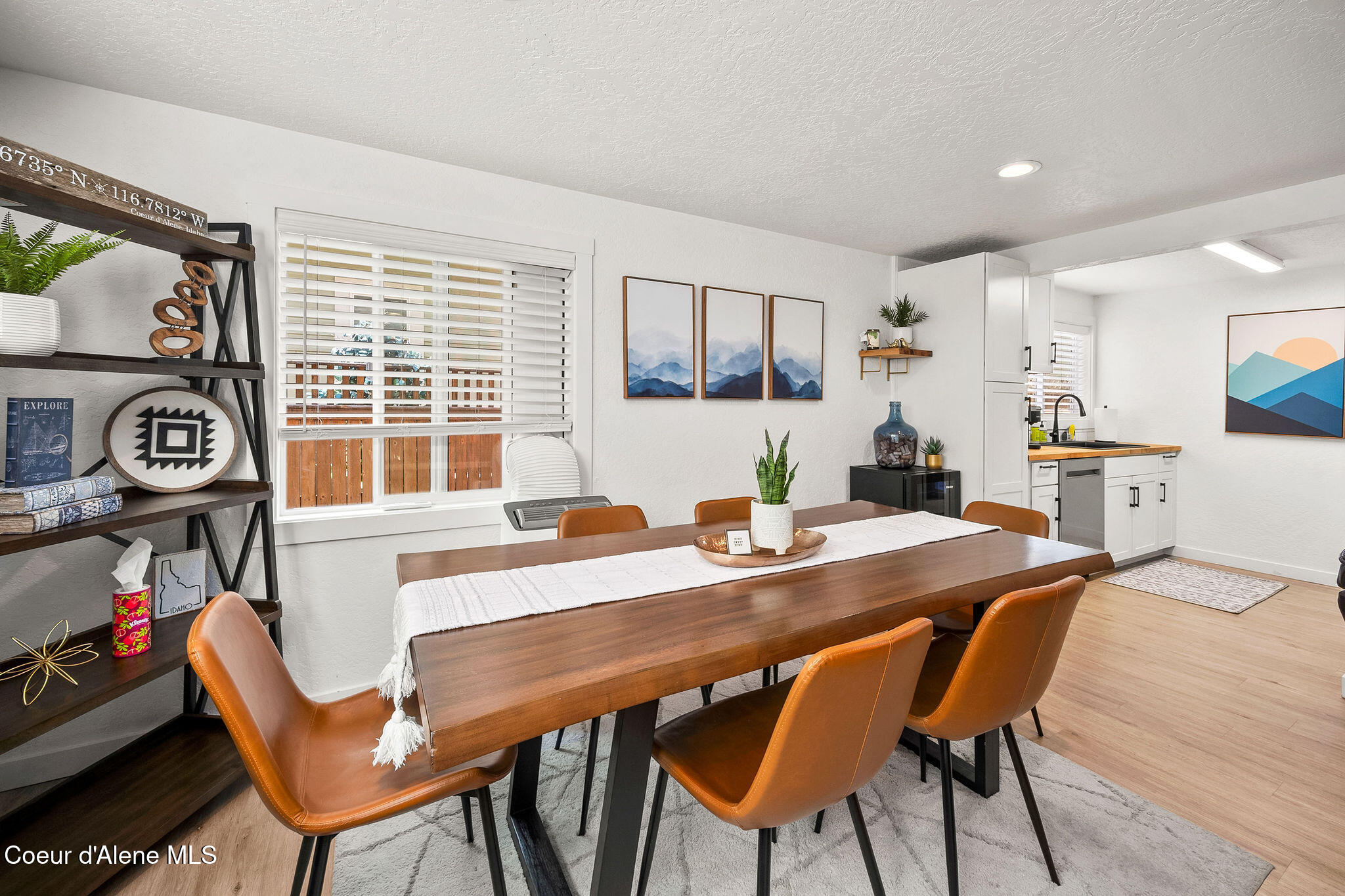 1219 Coeur D Alene Avenue Coeur D'Alene, ID 83814 - Photo 12 of 40 DSC_4206